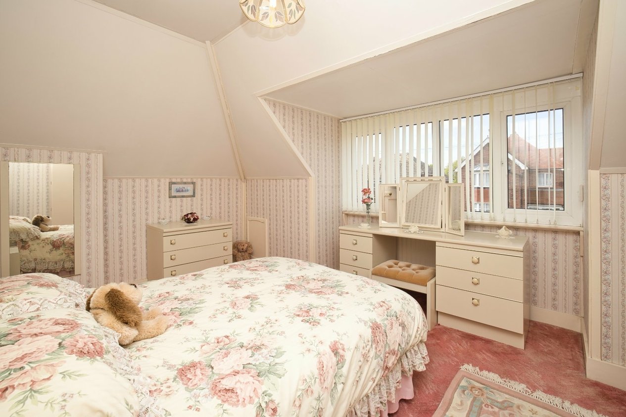 Properties For Sale in Avebury Avenue 