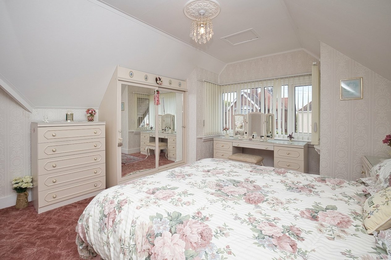 Properties For Sale in Avebury Avenue 