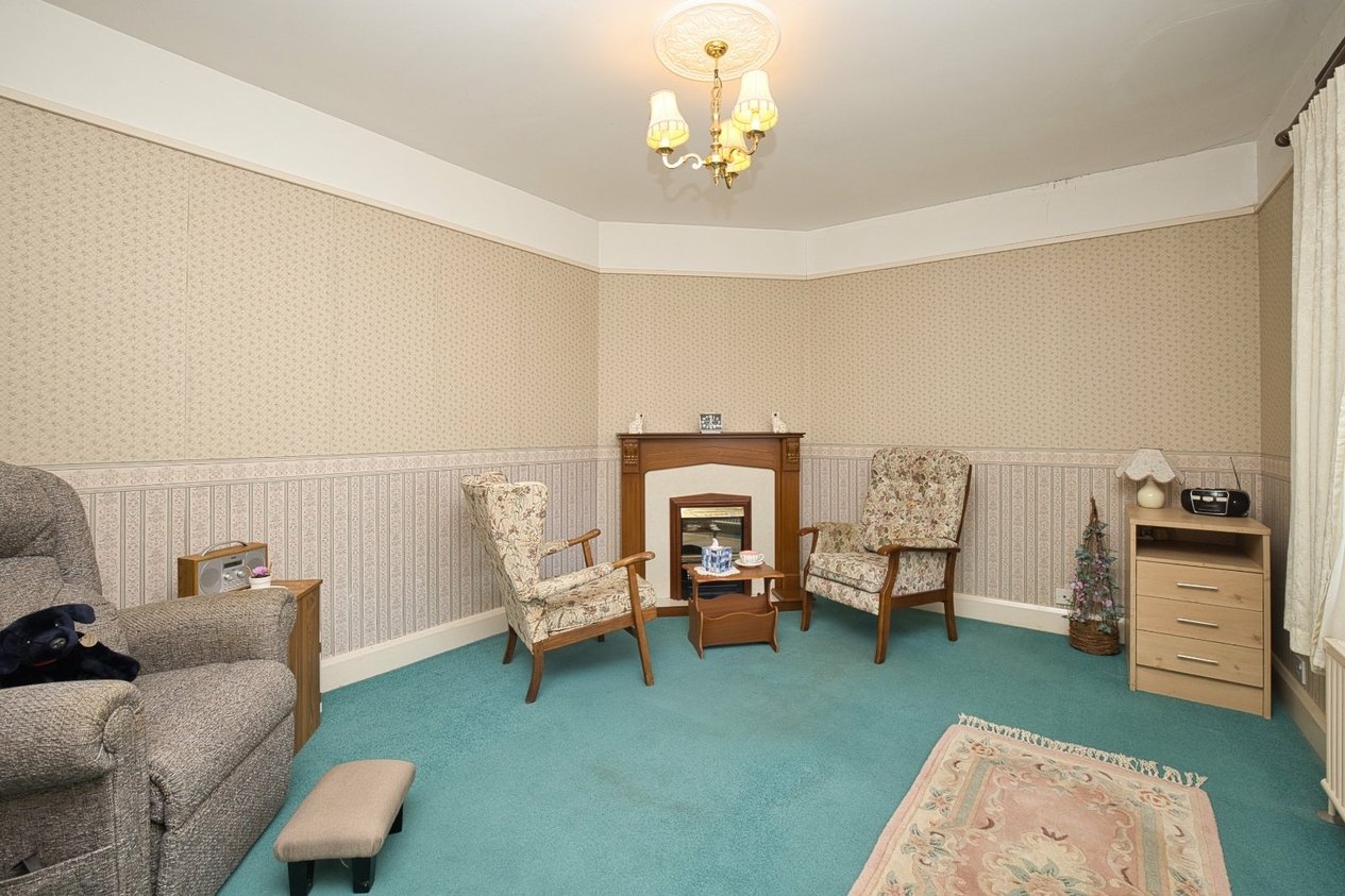 Properties For Sale in Avebury Avenue 