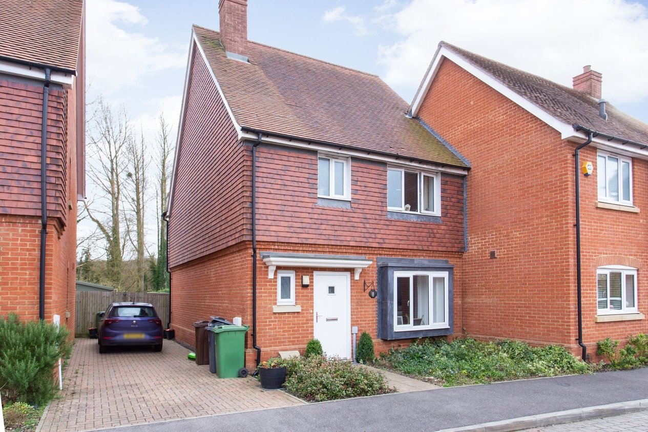 Properties Sold Subject To Contract in Bagham Place  Chilham