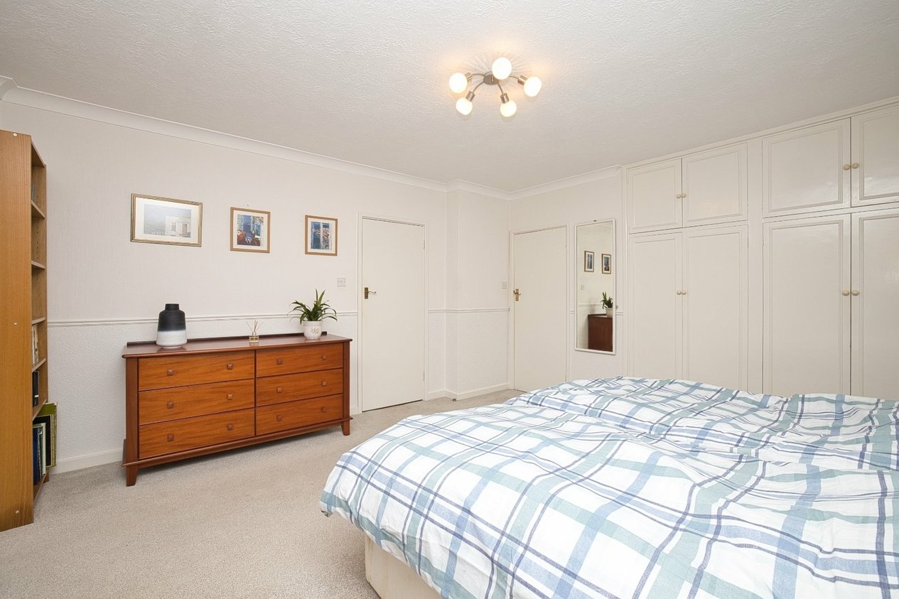Properties For Sale in Bairds Hill Broadstairs