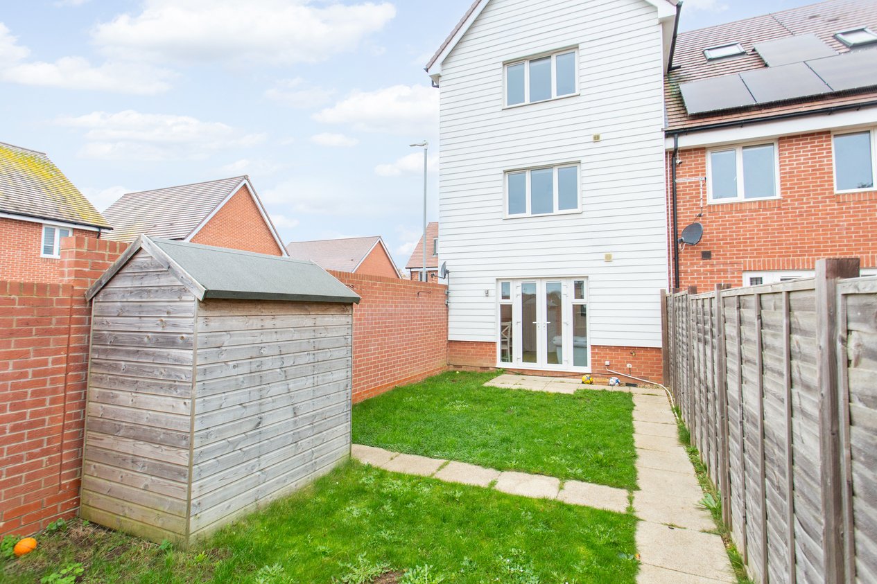 Properties Under Offer in Baldock Road Canterbury