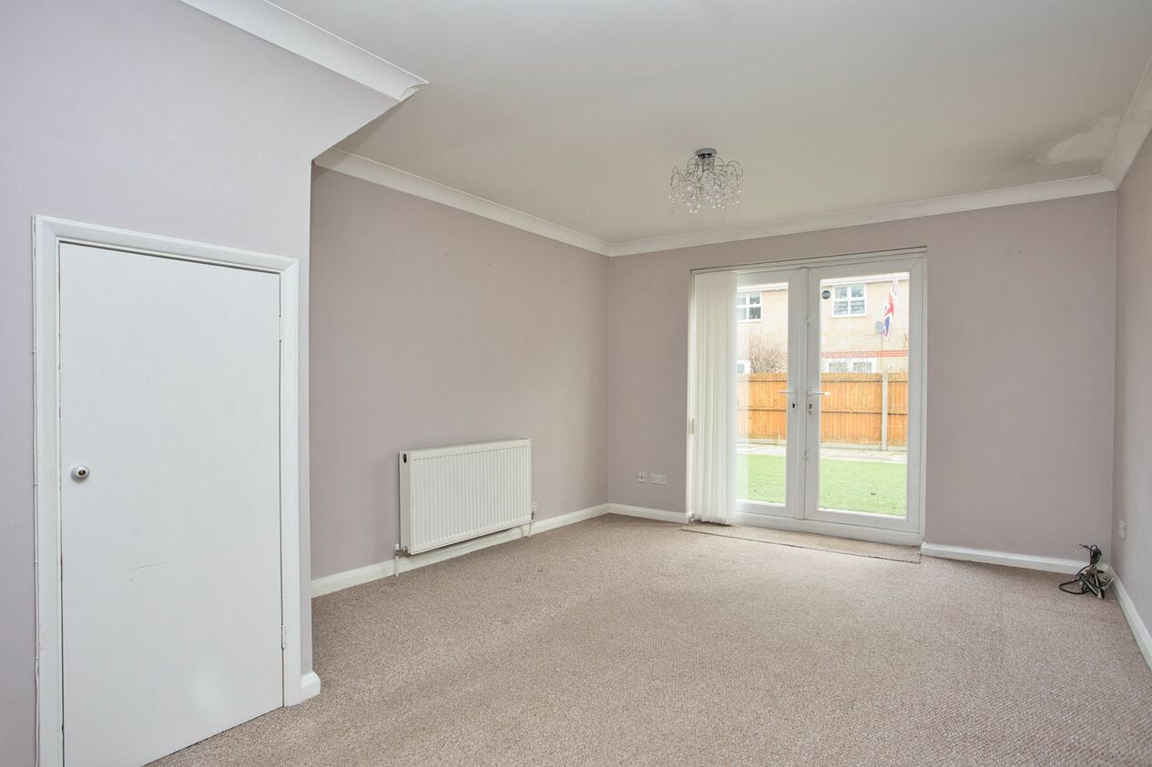 Properties For Sale in Bamford Way  Deal