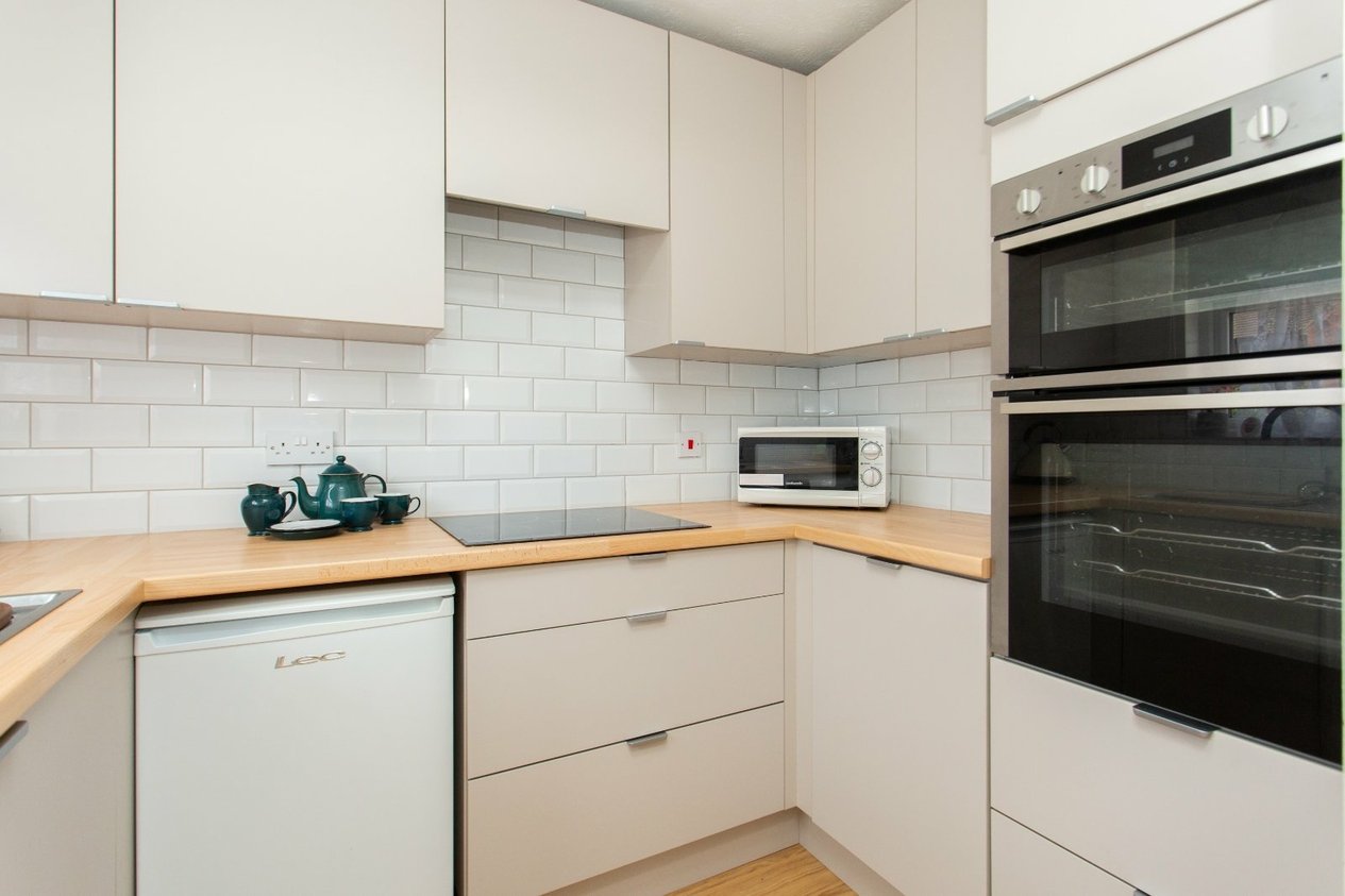 Properties Under Offer in Barley Close Herne Bay