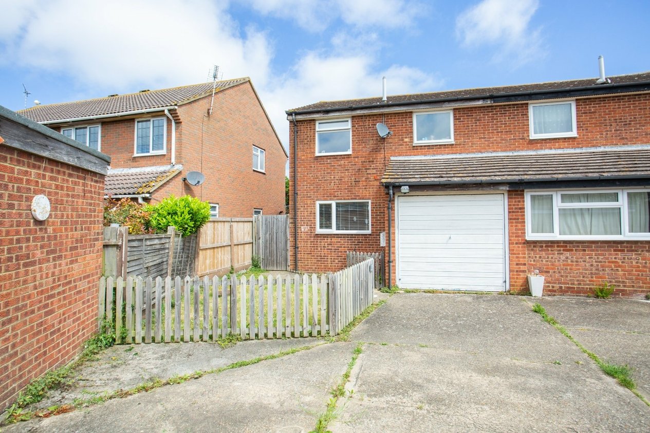 Properties For Sale in Barley Close Herne Bay