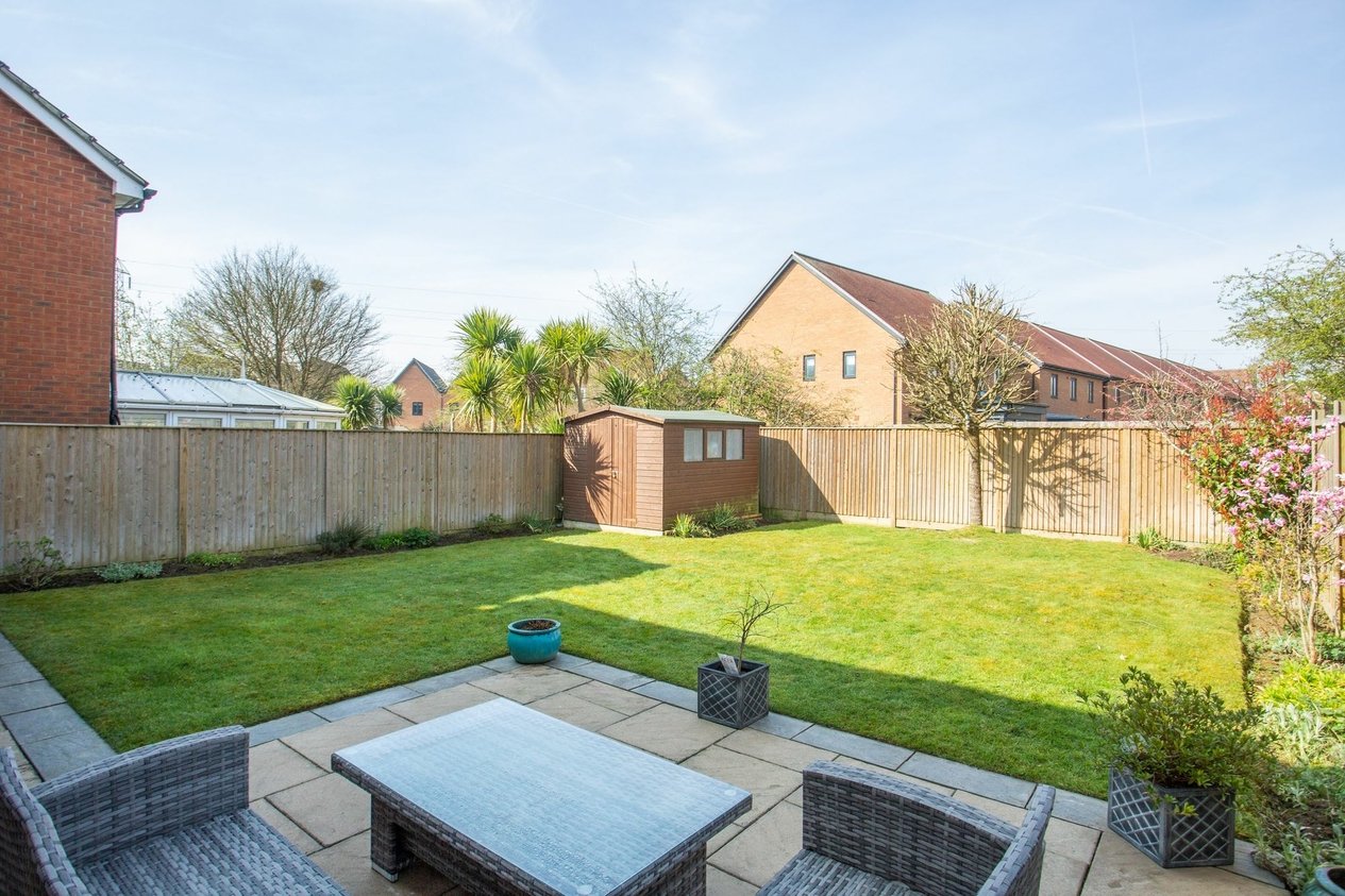 Properties Sold Subject To Contract in Barley Way  Ashford