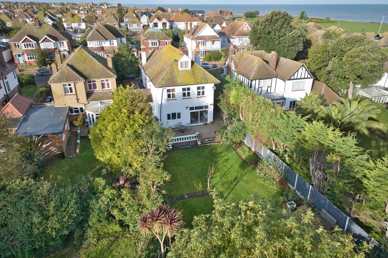 Properties Sold Subject To Contract in Barnes Avenue  Margate