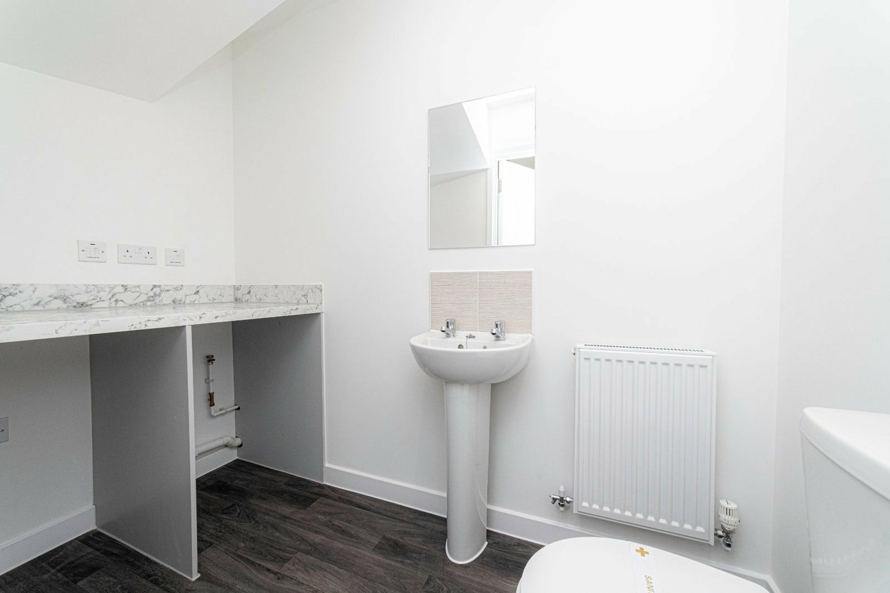 Properties For Sale in Barnsole Road Staple