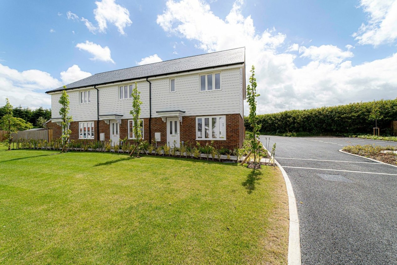 Properties For Sale in Barnsole Road Staple