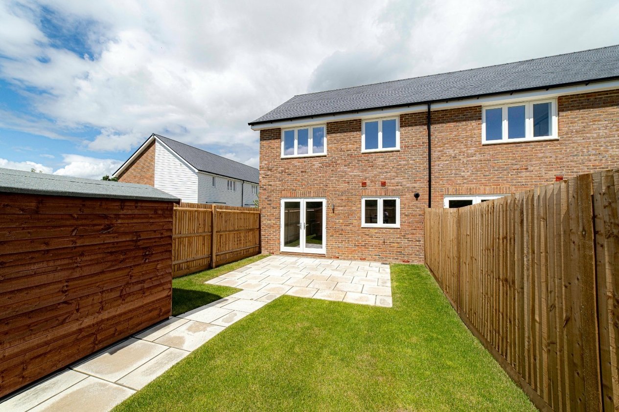 Properties For Sale in Barnsole Road Staple