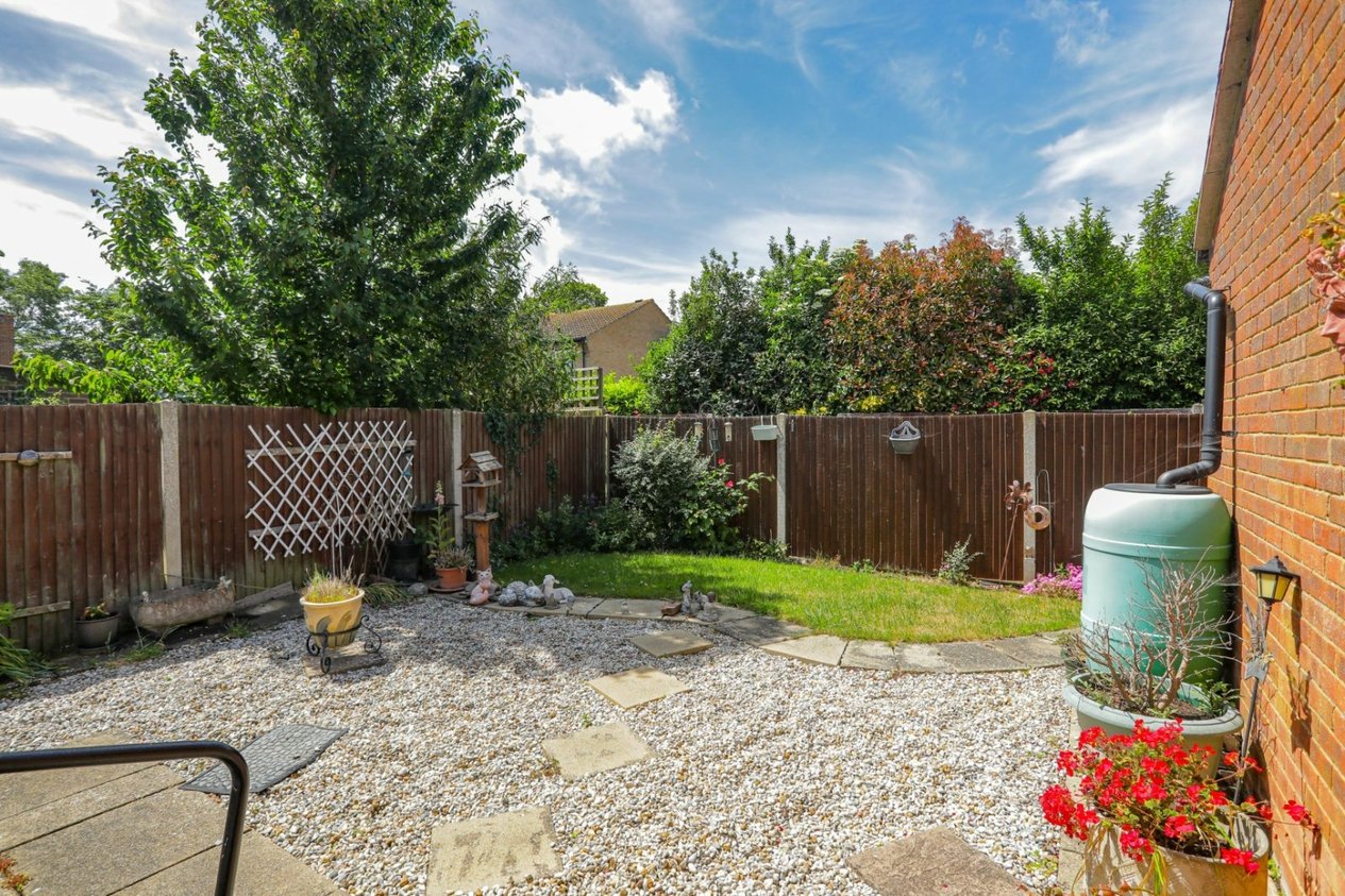 Properties Under Offer in Barrington Crescent Birchington