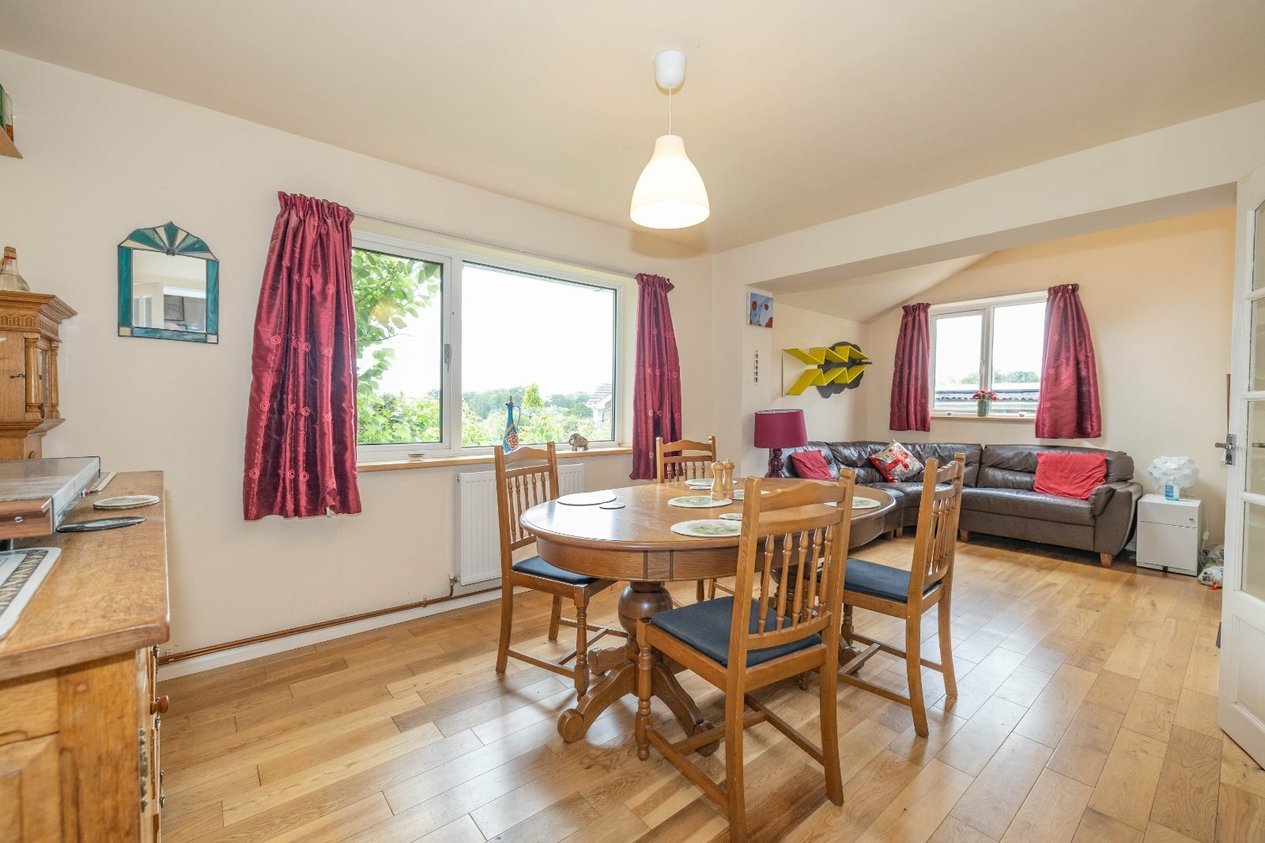 Properties For Sale in Barrow Hill Rise Ashford