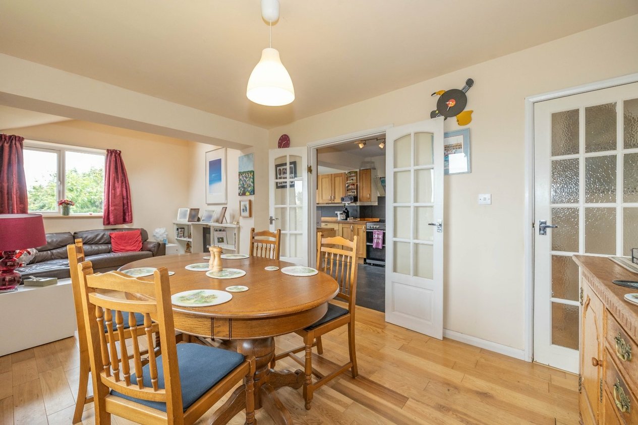 Properties For Sale in Barrow Hill Rise Ashford