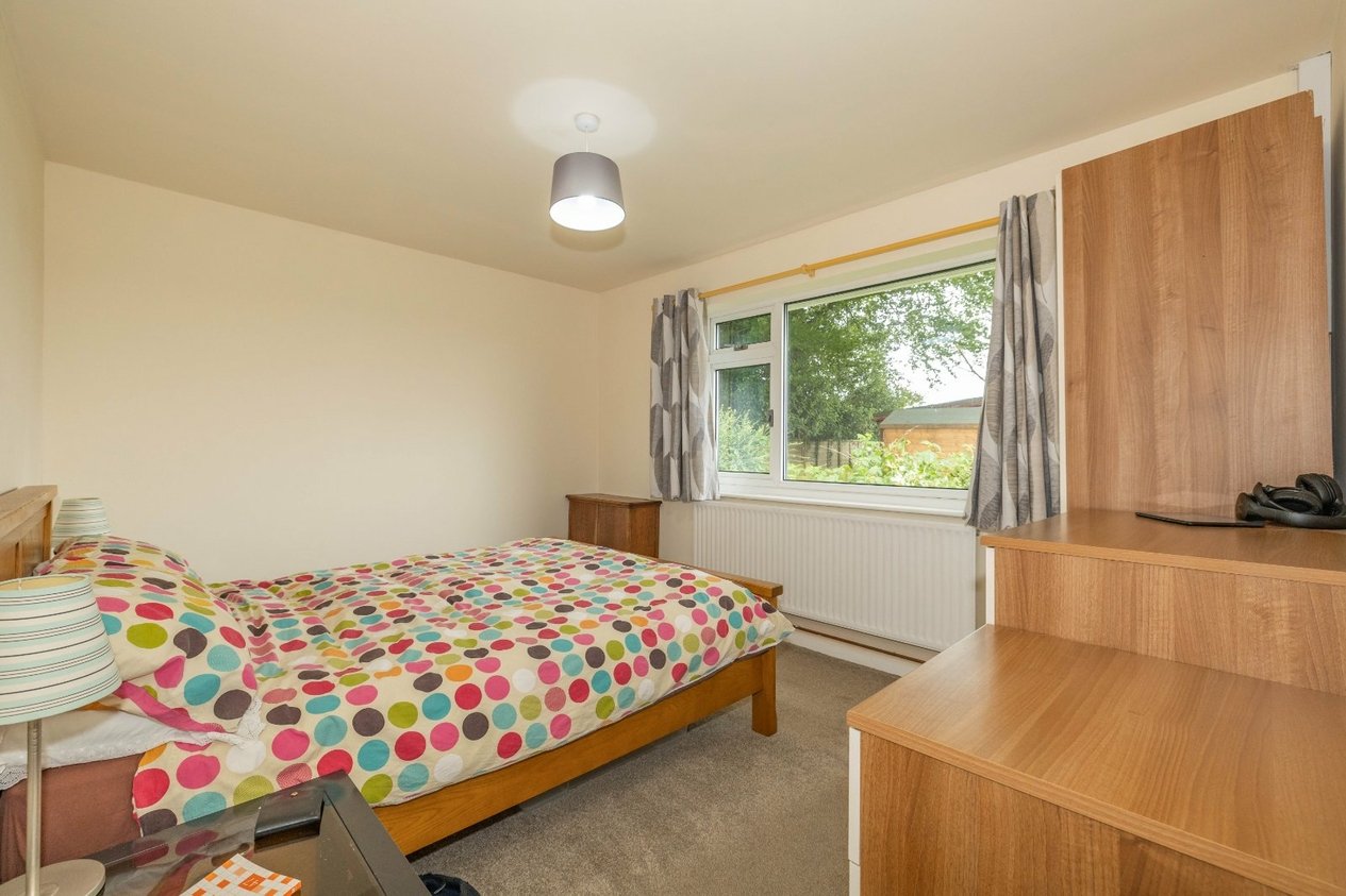 Properties For Sale in Barrow Hill Rise Ashford