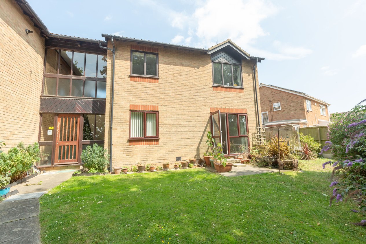 Properties Under Offer in Barrows Close Birchington