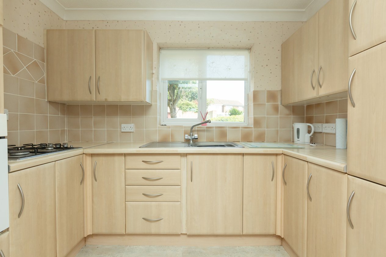 Properties Under Offer in Barrows Close Birchington
