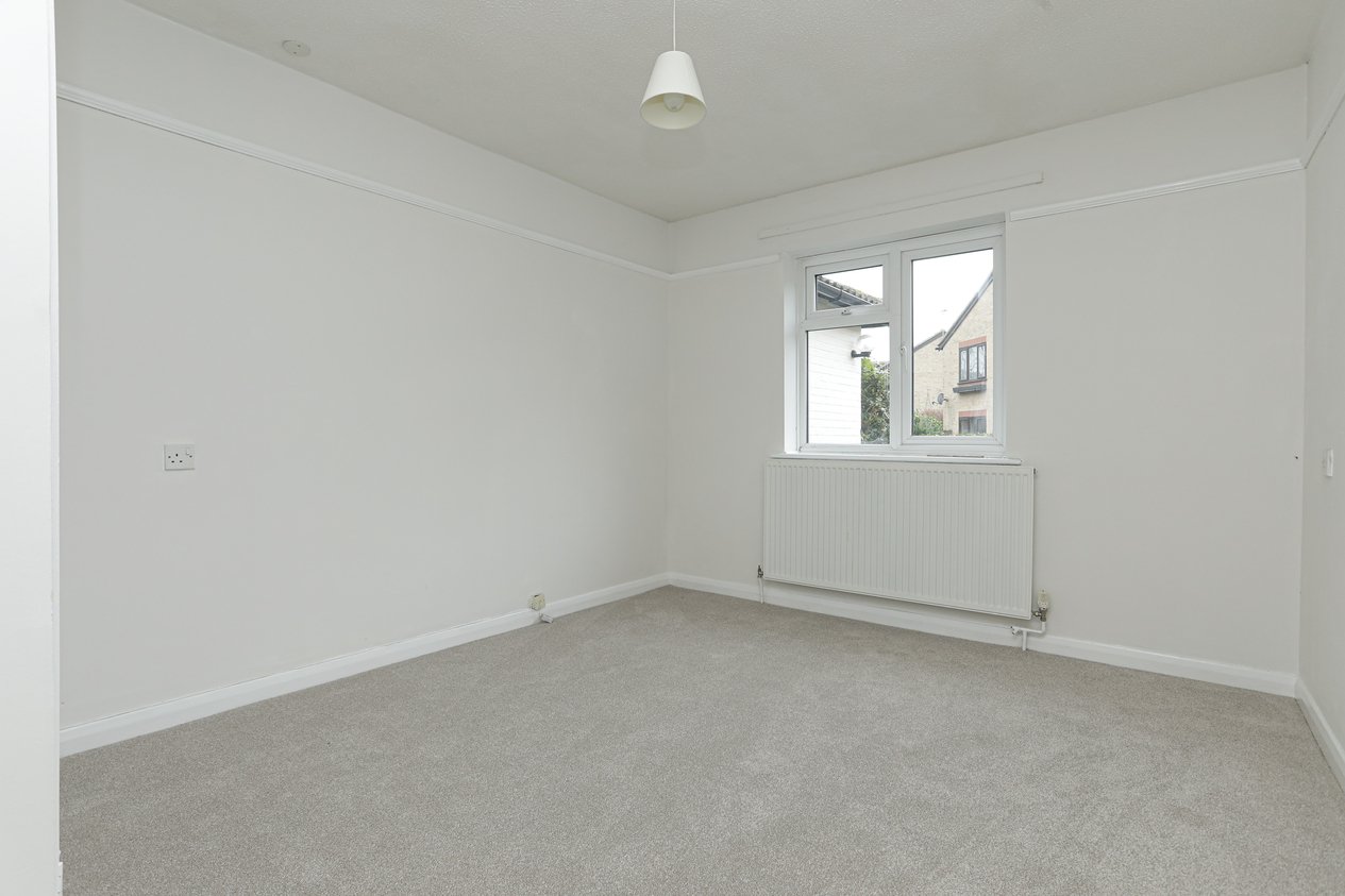 Properties For Sale in Barrows Close Birchington