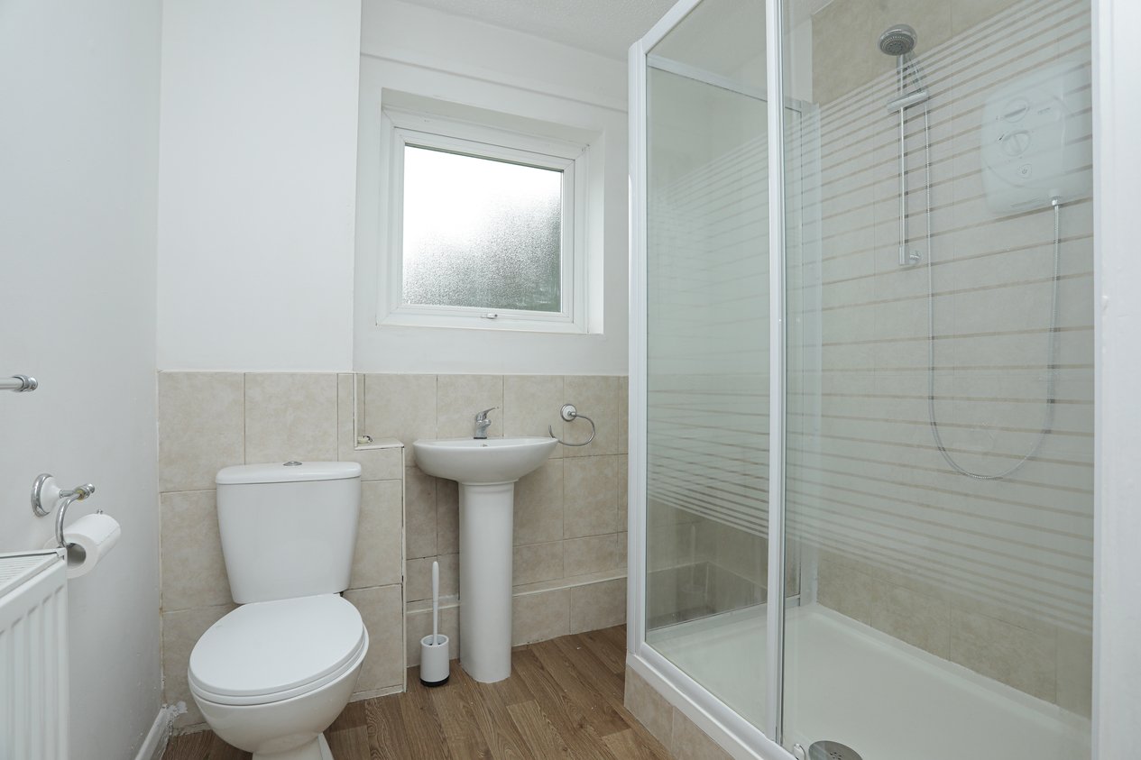 Properties For Sale in Barrows Close Birchington