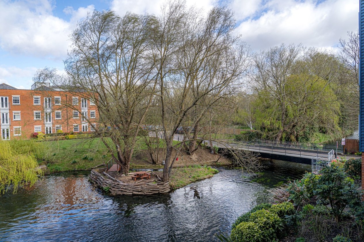 Properties Sold Subject To Contract in Barton Mill Road  Canterbury