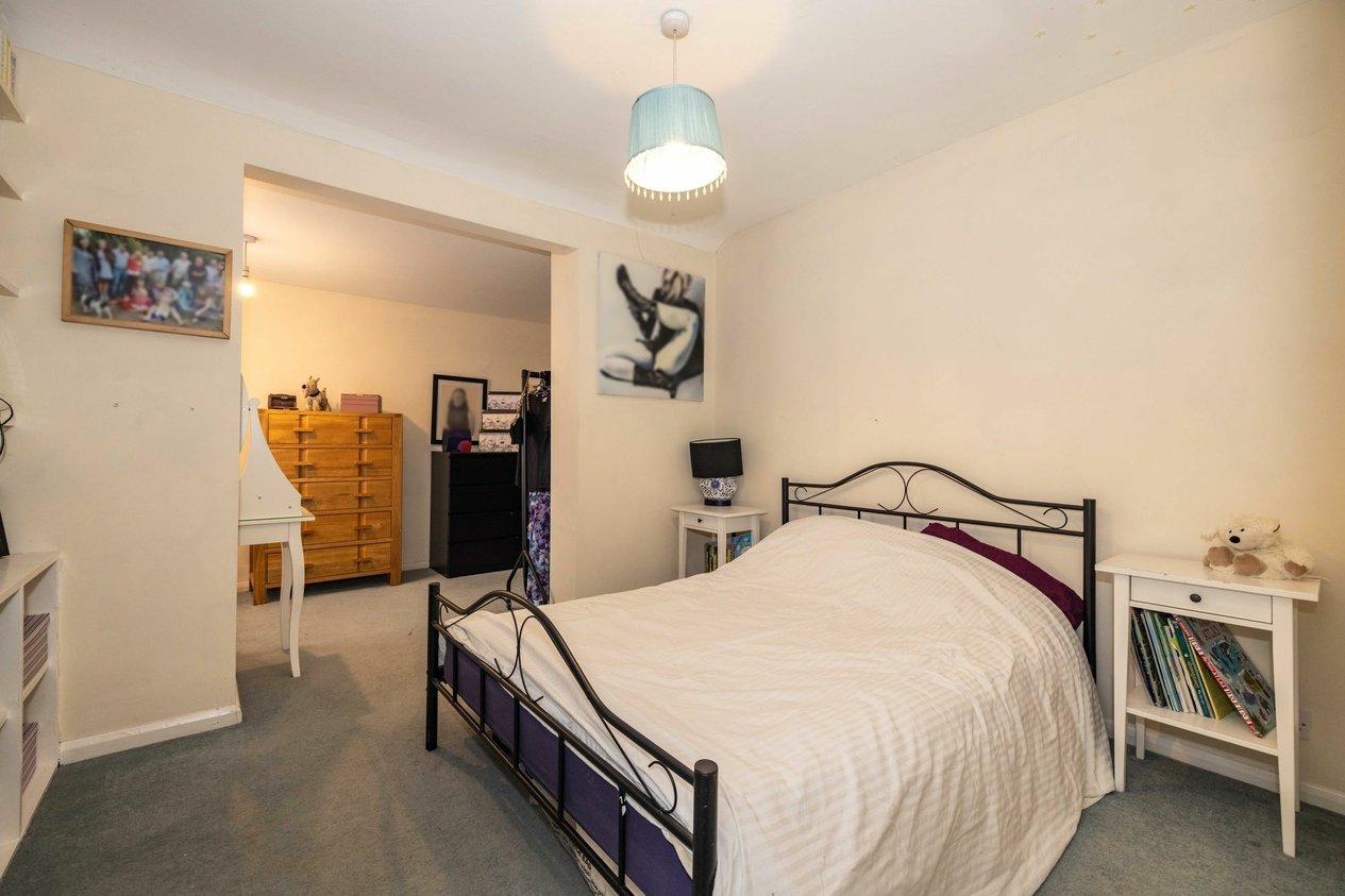 Properties For Sale in Barton Road  Canterbury