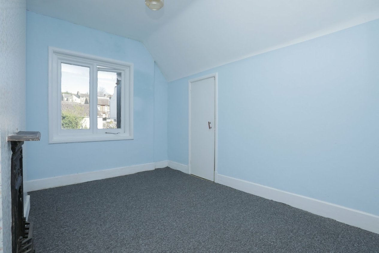 Properties For Sale in Barton Road Dover