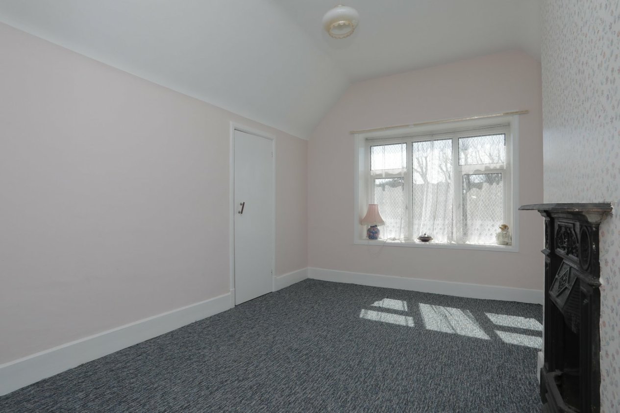 Properties For Sale in Barton Road Dover