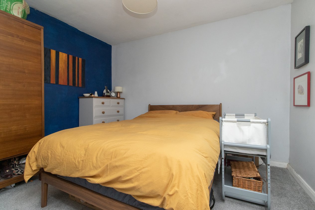 Properties Under Offer in Bath Place Margate