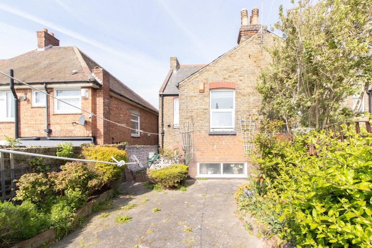 Properties For Sale in Bath Road  Margate