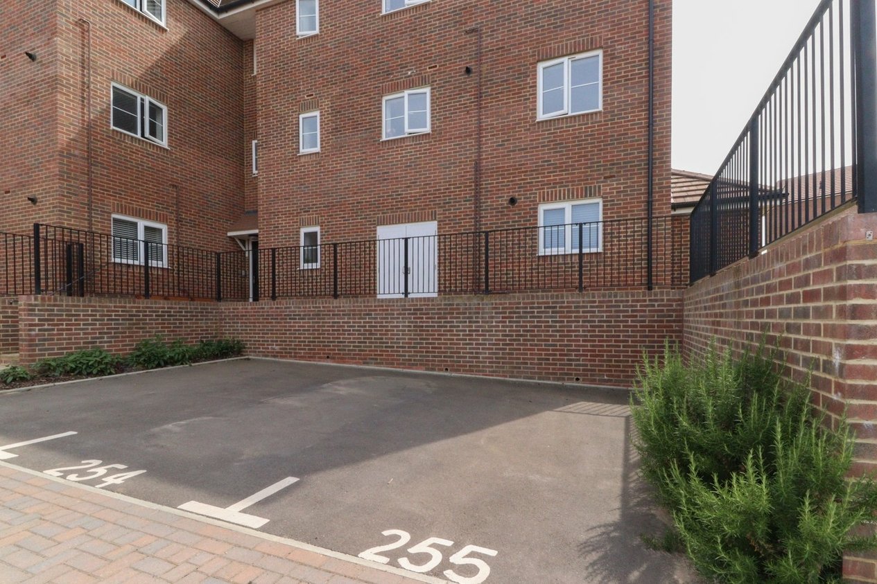 Properties For Sale in Bayer Street Margate