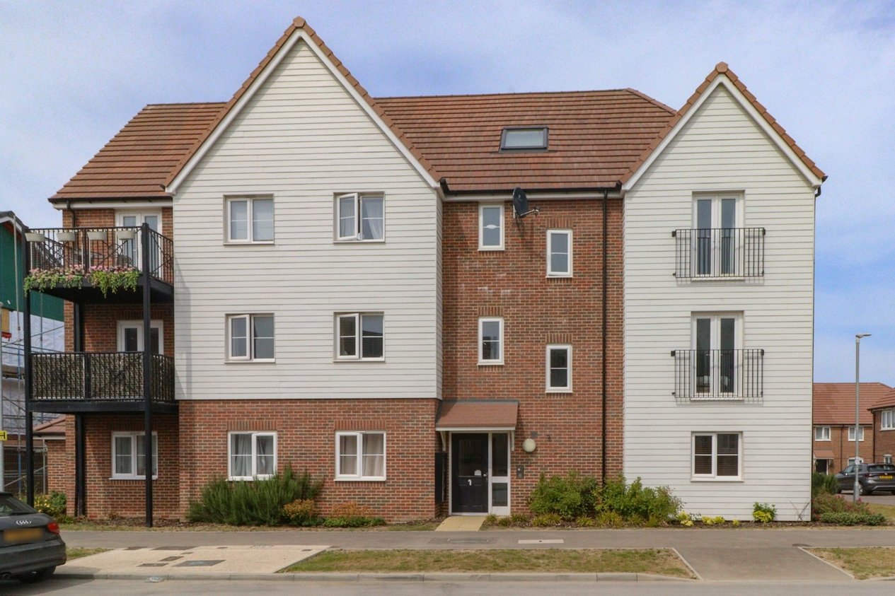 Properties For Sale in Bayer Street Margate