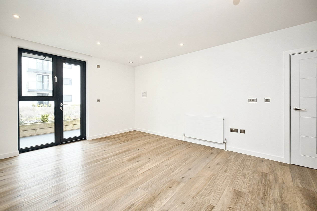 Properties For Sale in Beach Drive Ramsgate