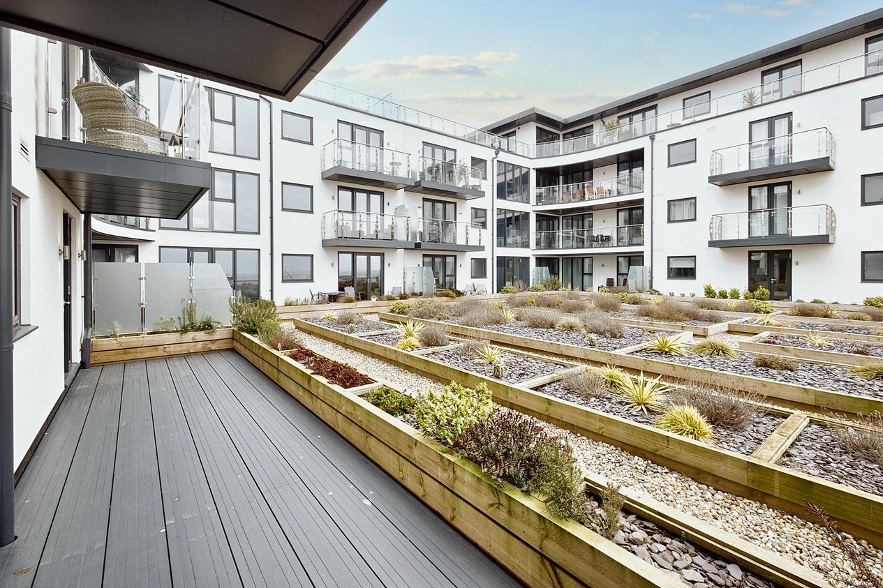 Properties For Sale in Beach Drive Ramsgate