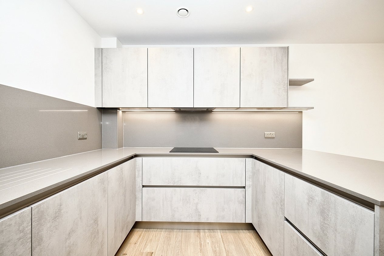 Properties For Sale in Beach Drive Ramsgate