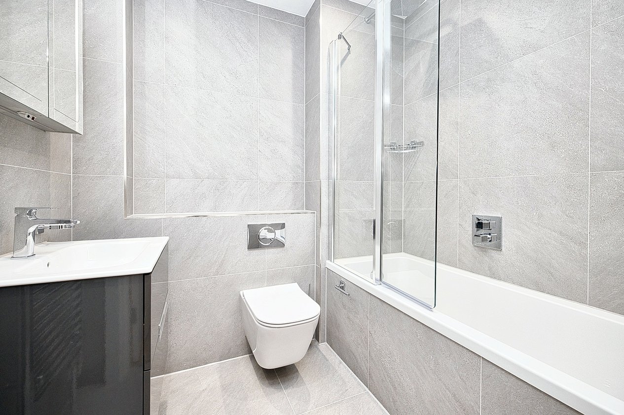 Properties For Sale in Beach Drive Ramsgate