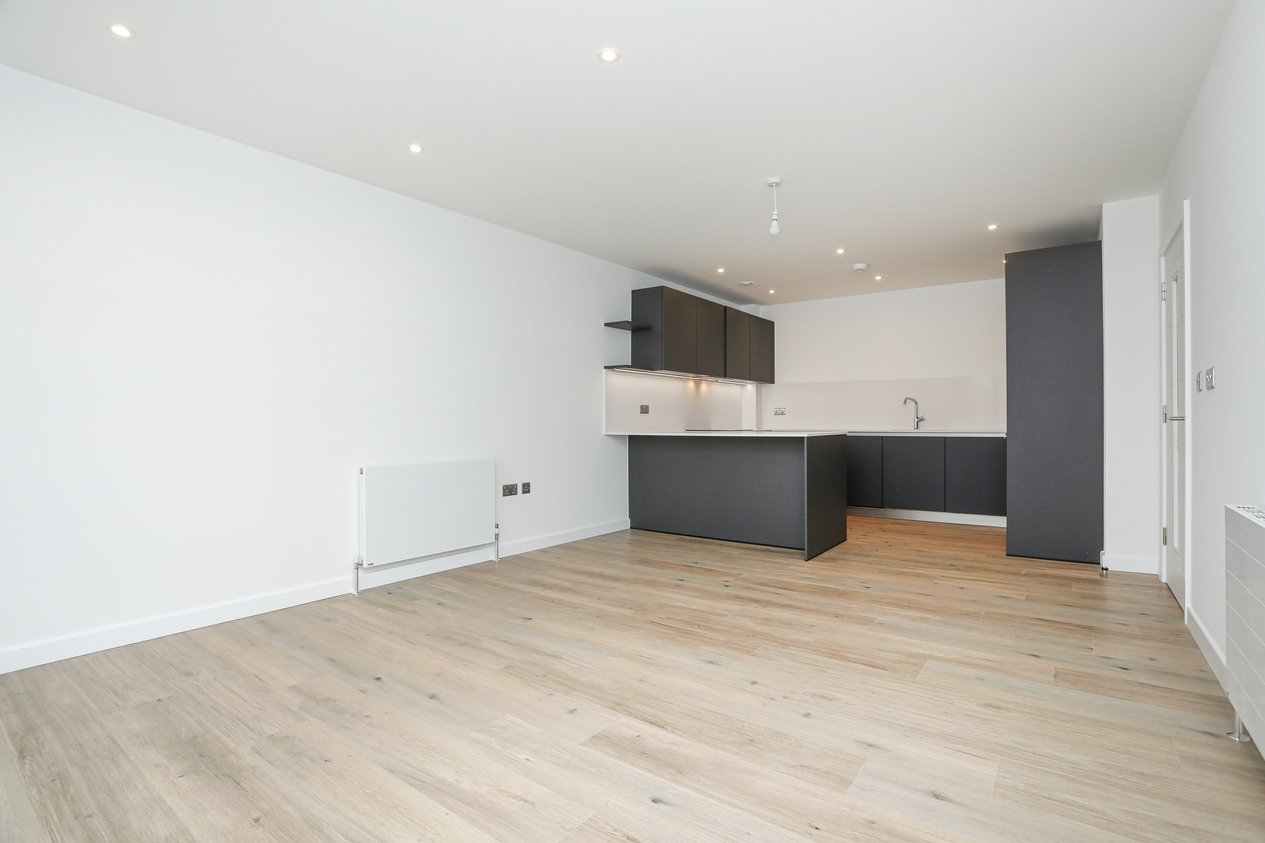 Properties For Sale in Beach Drive Ramsgate