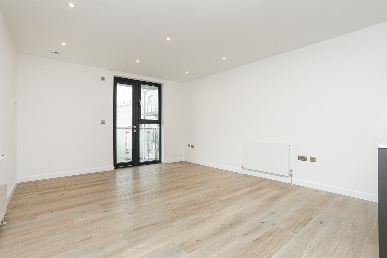 Properties For Sale in Beach Drive Ramsgate