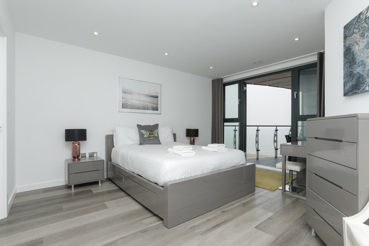 Properties For Sale in Beach Drive Ramsgate