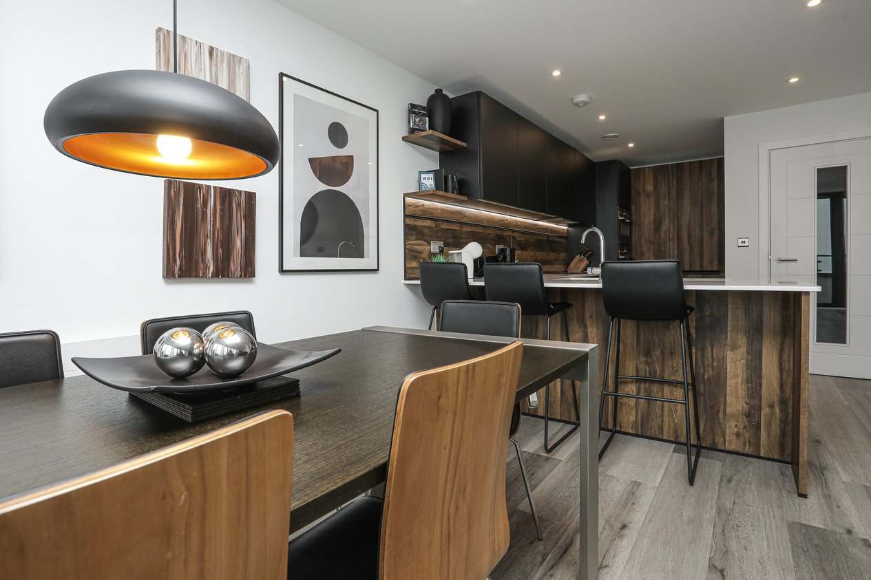 Properties For Sale in Beach Drive Ramsgate