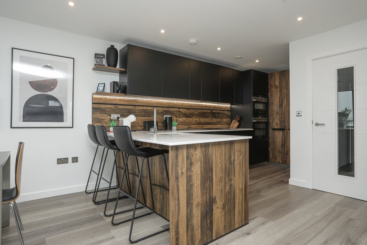 Properties For Sale in Beach Drive Ramsgate