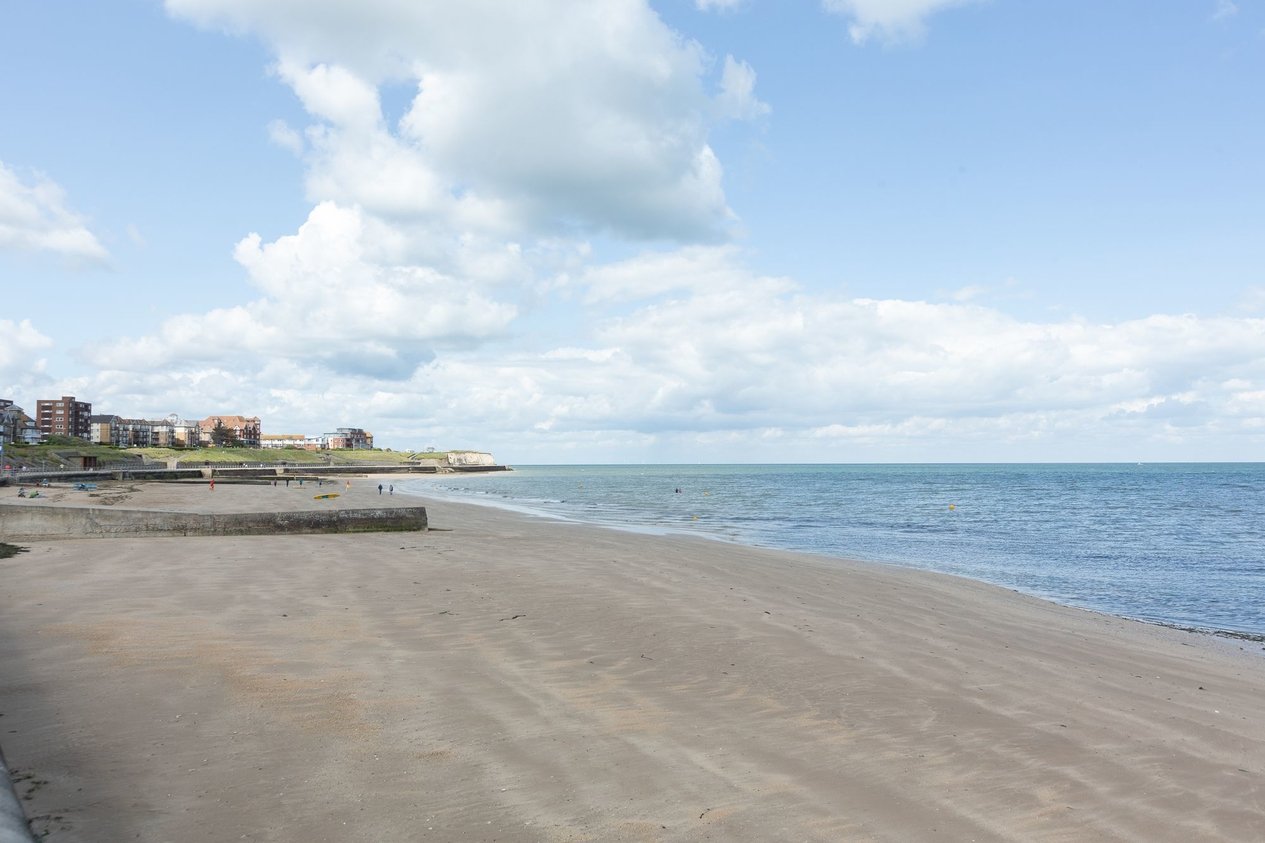 Properties For Sale in Beach Rise  Westgate-On-Sea