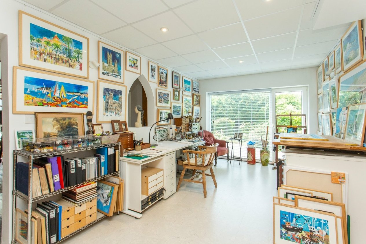 Properties For Sale in Beach Road St Margaret's Bay