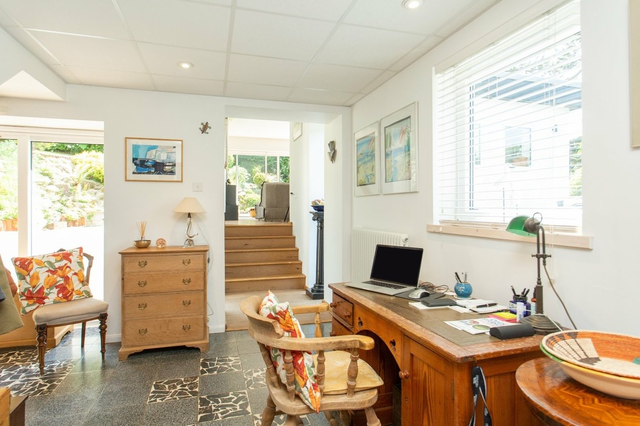 Properties For Sale in Beach Road St Margaret's Bay