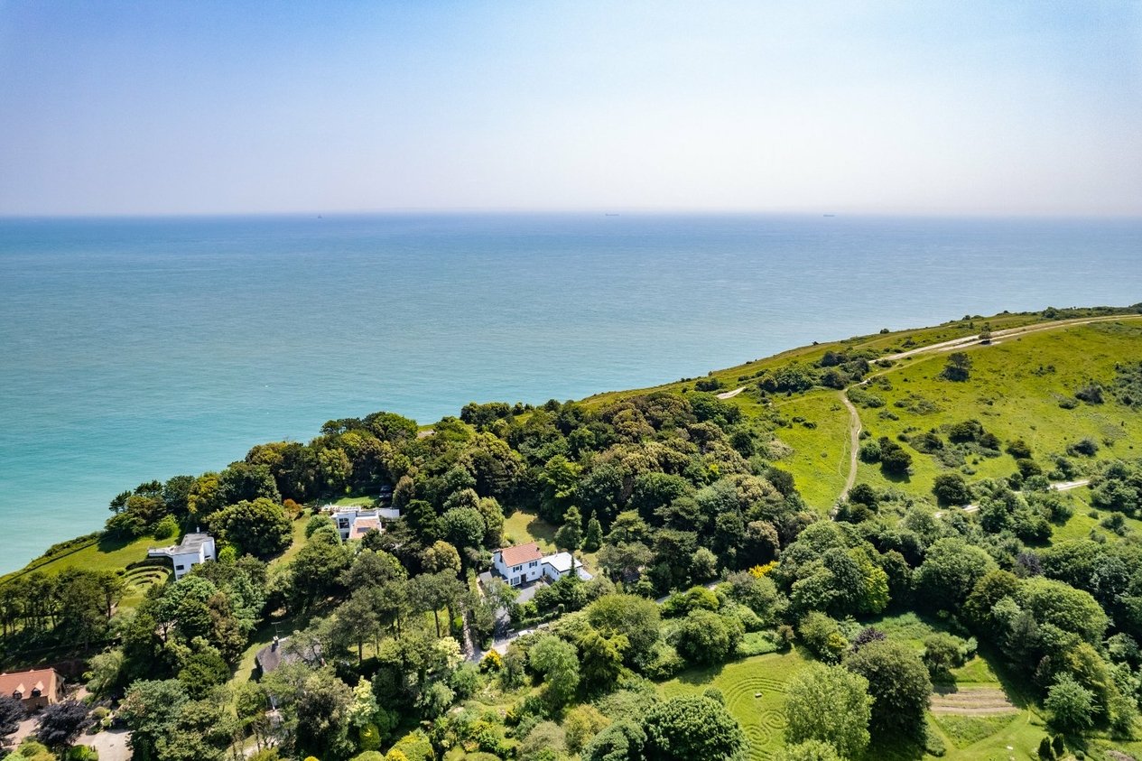 Properties For Sale in Beach Road St Margaret's Bay