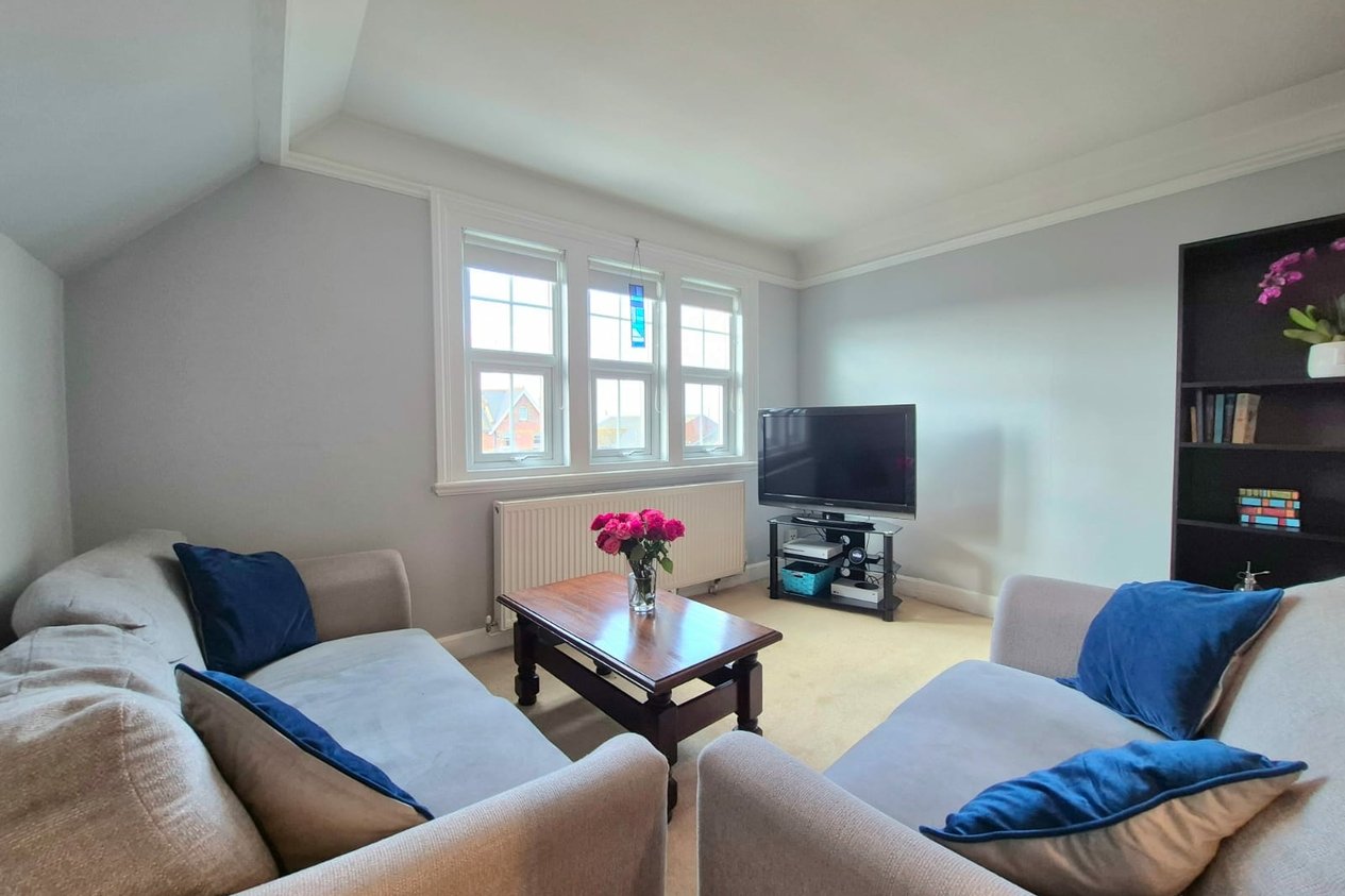 Properties Under Offer in Beach Road Westgate-On-Sea
