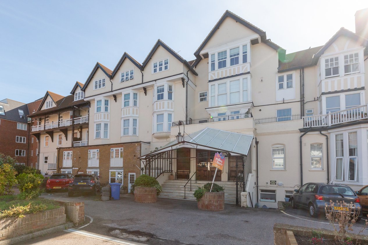 Properties Under Offer in Beach Road Westgate-On-Sea