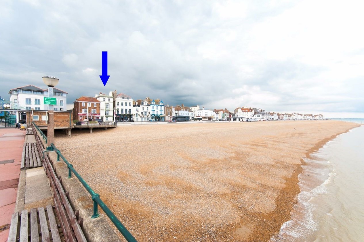 Properties Under Offer in Beach Street Deal
