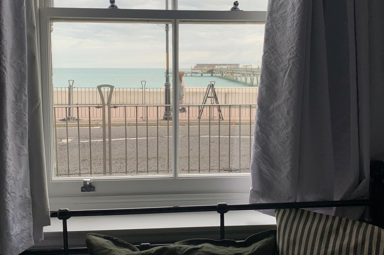 Properties Under Offer in Beach Street Deal