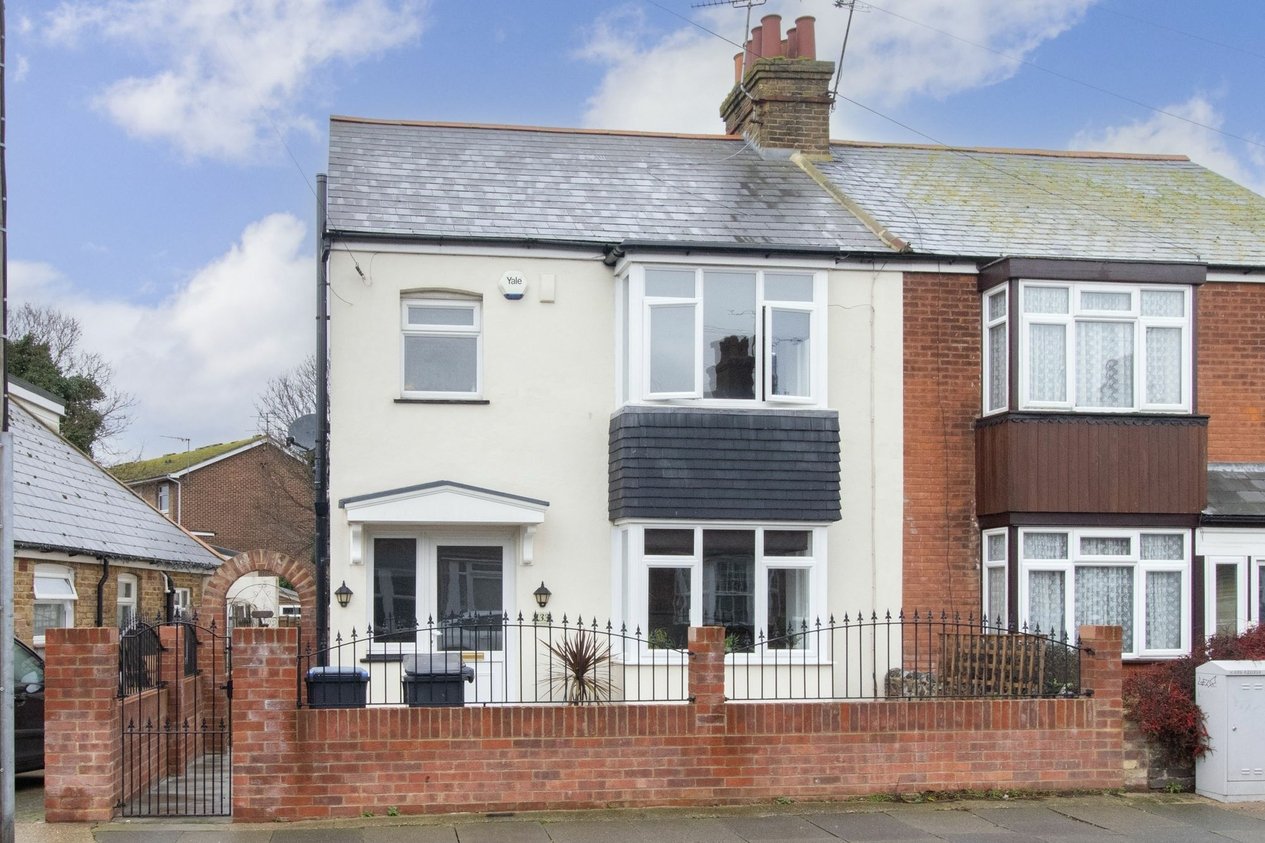 Properties For Sale in Beacon Road  Broadstairs