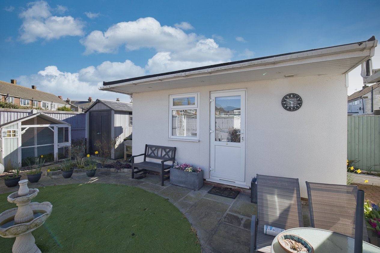 Properties For Sale in Beaufort Avenue Ramsgate