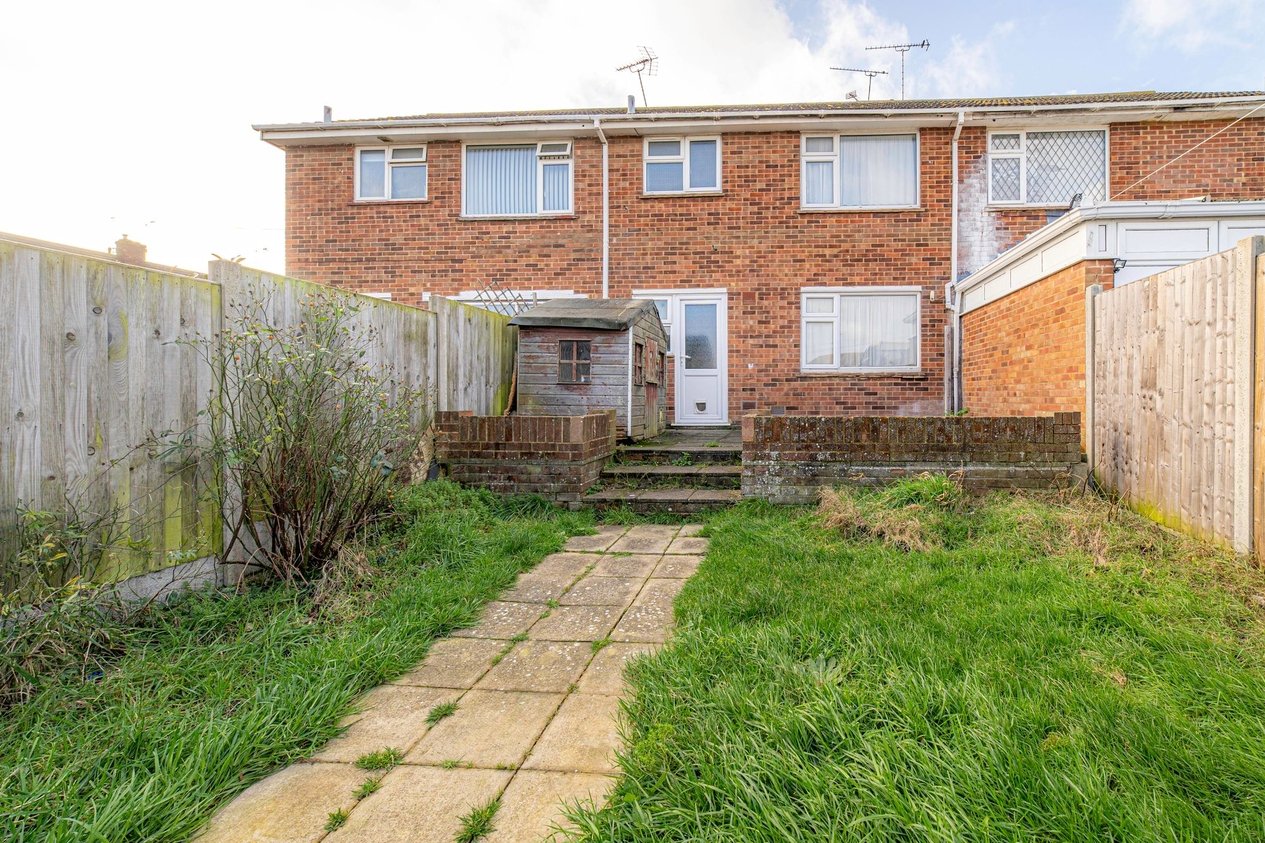 Properties Sold Subject To Contract in Becket Close  Whitstable